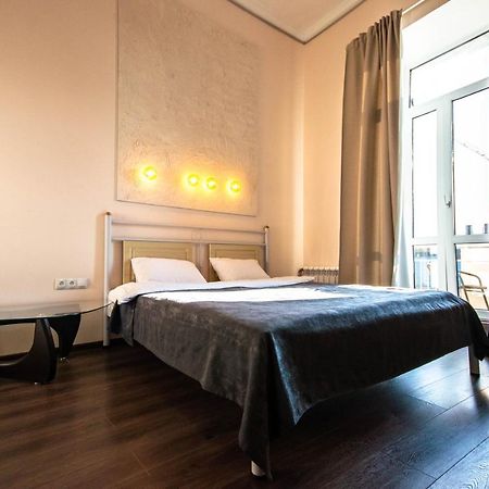 Kyiv Rouge Apartment מראה חיצוני תמונה